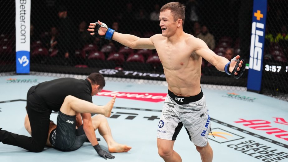 Самые быстрые победы Казахстана в UFC: Бекзат Алмахан опередил Шавката Рахмонова