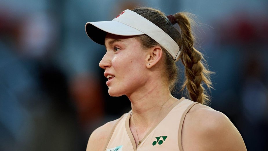 Елена Рыбакина завершила выступление на Мастерсе в Риме (ВИДЕО)
