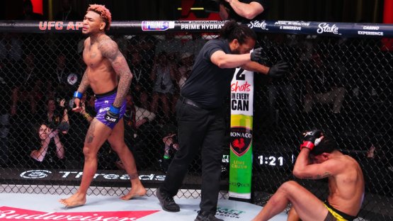 18-0! Главное событие UFC Vegas 106 завершилось нокаутом в первом раунде