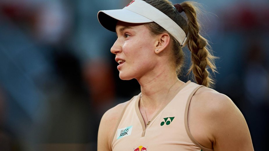 Елена Рыбакина вышла в финал крупного турнира во Франции (ВИДЕО)
