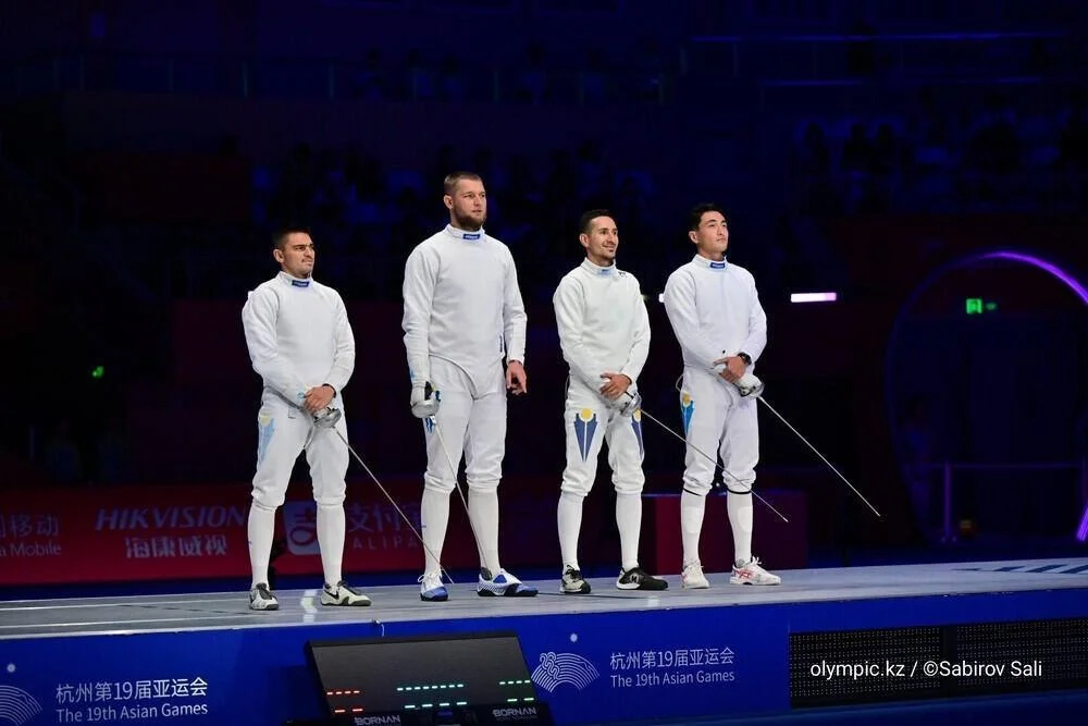 Казахстанцы победили олимпийских чемпионов! Они выступят в фехтовании на Олимпиаде-2024