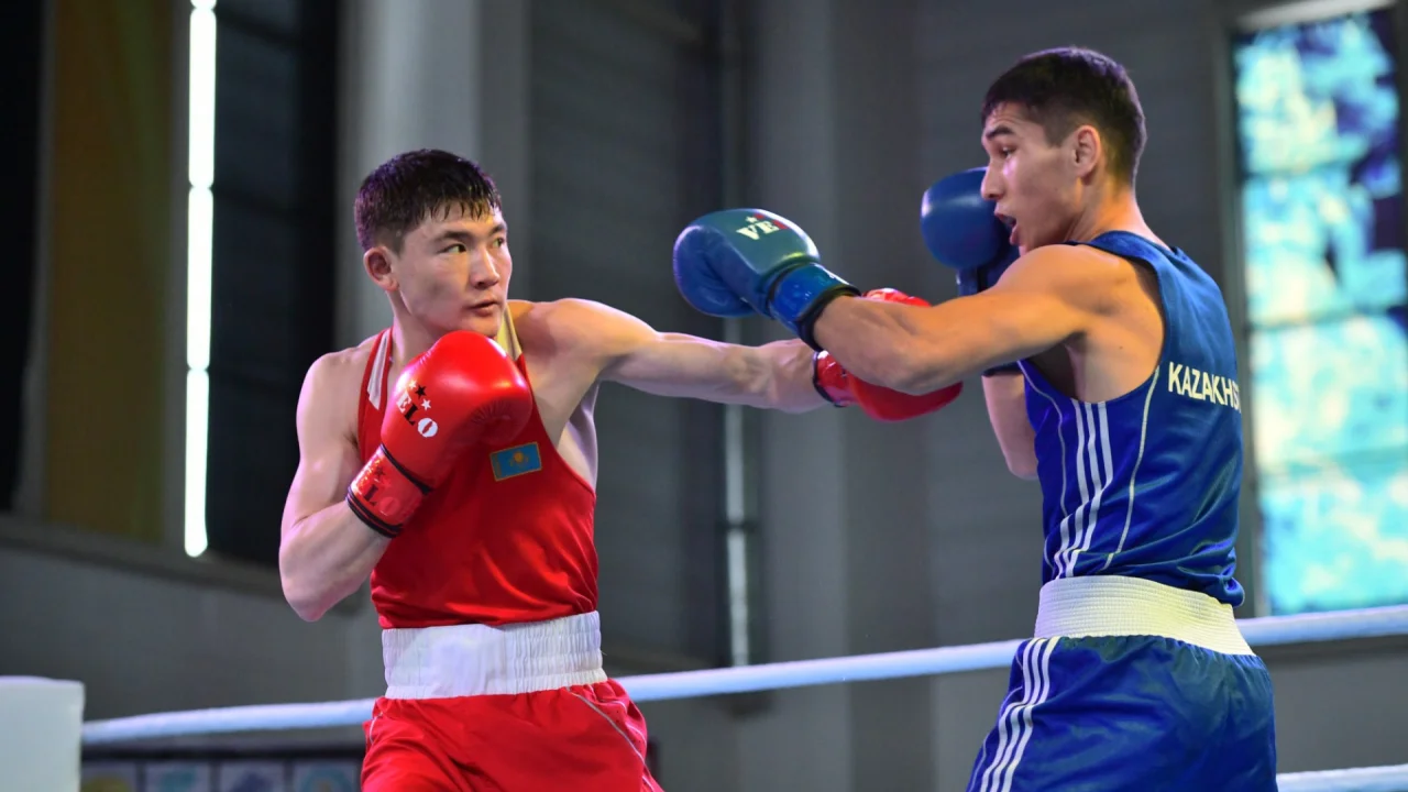 Ертуган Зейнуллинов вышел в полуфинал Eindhoven Box Cup