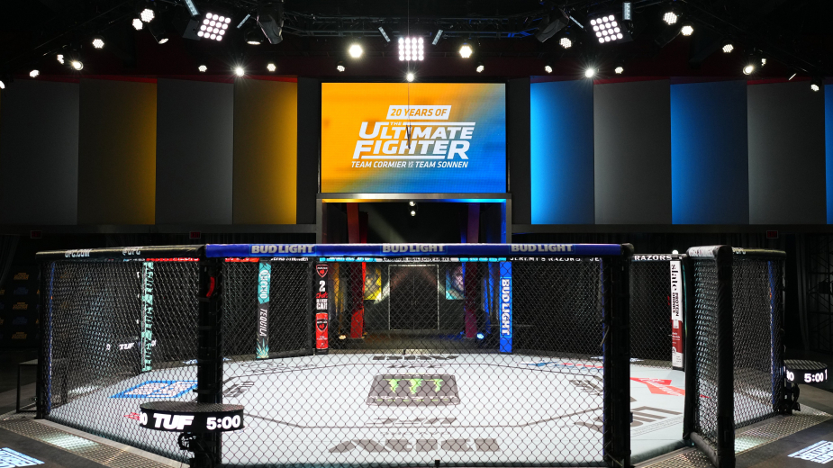 The Ultimate Fighter 33 теперь и на казахском! Что мы узнали из третьей серии с Алиби Идрисом?