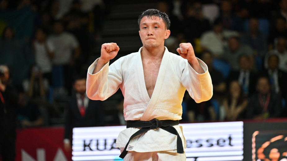 Казахстанец уступил олимпийскому чемпиону и вылетел с ЧМ по дзюдо