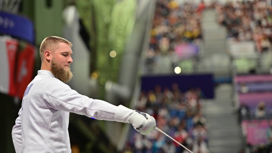Казахстан завоевал медаль на чемпионате Азии по фехтованию