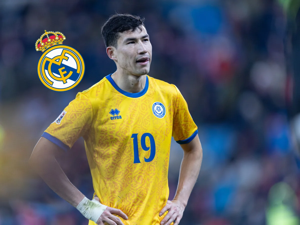 Спорт залындағы нудистер бейне