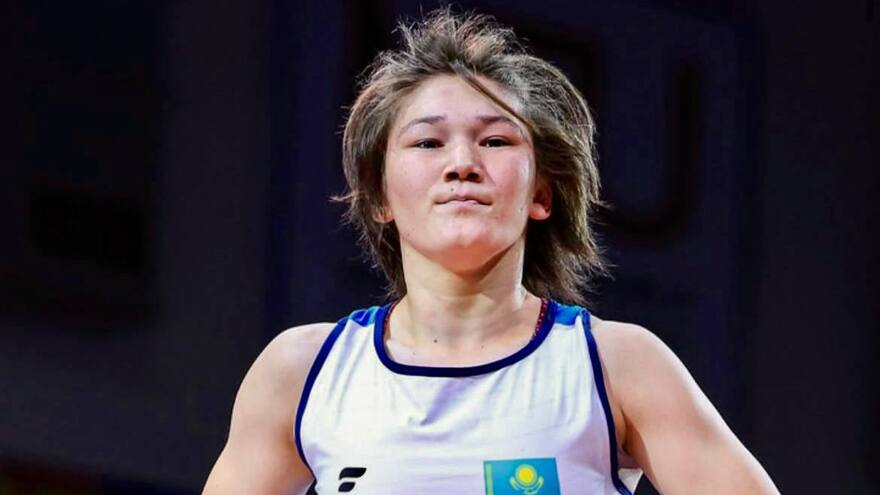 Казахстан завоевал золото чемпионата Азии по женской борьбе