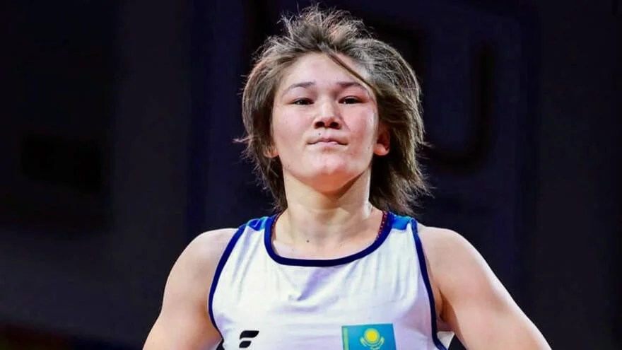 Казахстан завоевал золото чемпионата Азии по женской борьбе