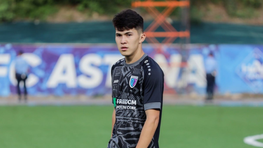 Разрывали QJ League, а теперь соревнуются с профи. За кем из юных казахстанцев следить в КПЛ