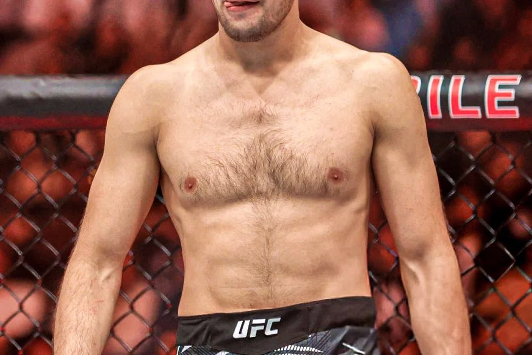 Генри Хуфт ответил на вопрос о возвращении Рахмонова в UFC