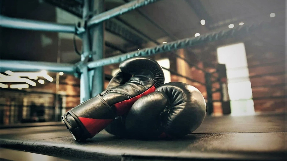 Бой обидчика казахстанца за финал этапа Кубка мира по боксу от World Boxing закончился нокаутом