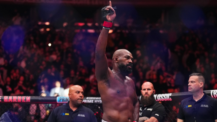 Джон Джонс заявил о возвращении в UFC ради боя в Белом доме. Соперником может стать Том Аспиналл