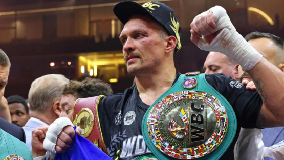 Александр Усик может стать первым двукратным абсолютным чемпионом в королевском дивизионе
