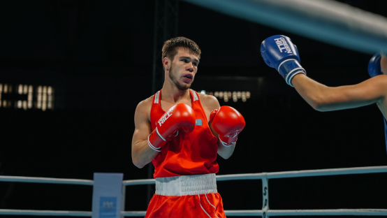 Казахстанский боксёр без боя вышел в финал молодежного чемпионата Азии от World Boxing