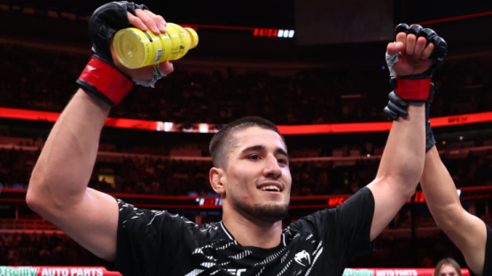 Байсангур Сусуркаев мощно врывается в UFC: вторая победа за четыре дня! Кто он такой