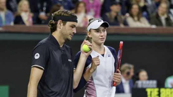 Рыбакина проиграла на старте US Open (ВИДЕО)