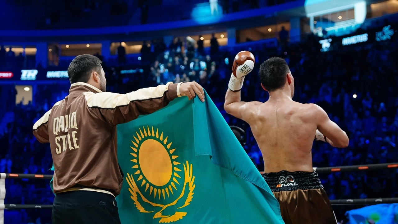 Алимханулы нашли чемпионский бой с бывшим соперником Канело