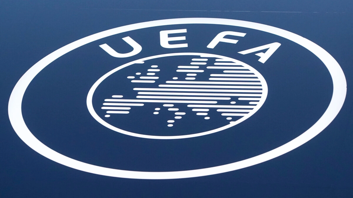 Казахстан и еще 6 стран УЕФА поддержали возвращение России - СМИ