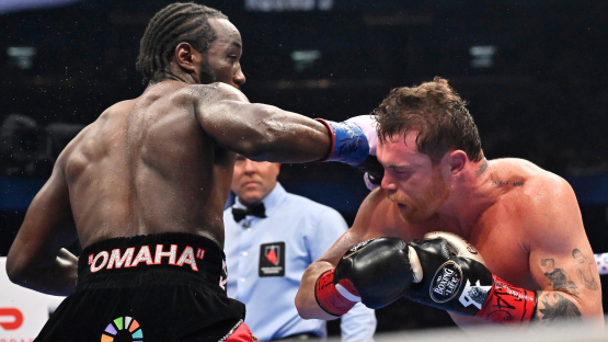 Напугавший Канело боксер сделал заявление о бое с Кроуфордом