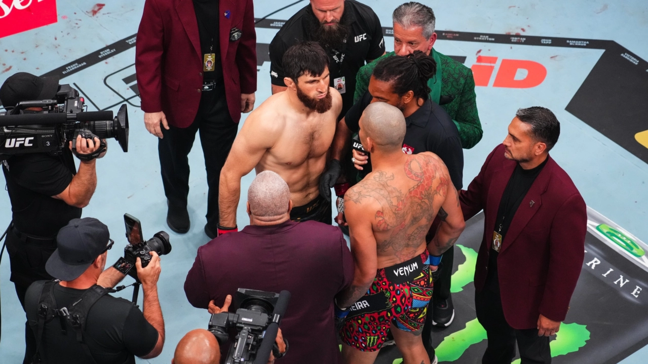 Перейра снова чемпион, Двалишвили защитил пояс. Список всех чемпионов после UFC 320