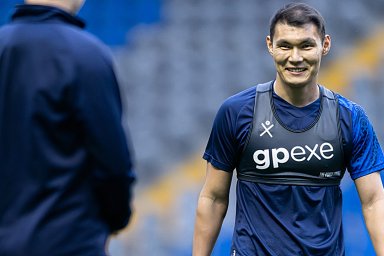 Нуралы Алип высказался о вызове Динмухаммеда Кашкена в сборную Казахстана