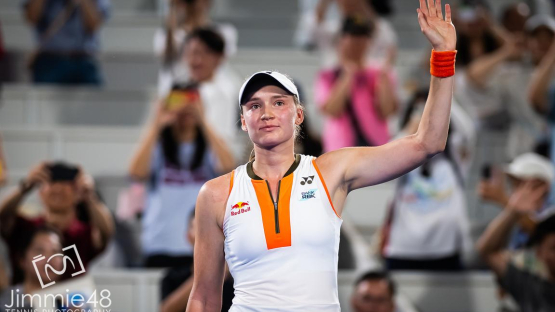 Соболенко выбила Рыбакину с турнира WTA 1000 в Китае