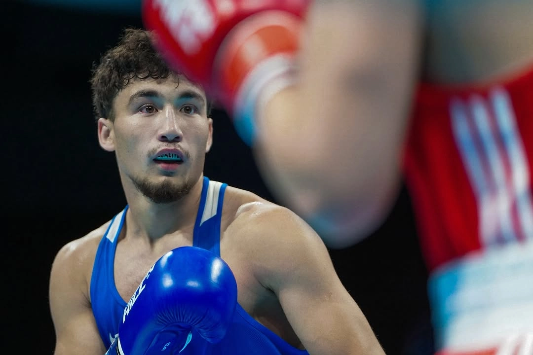 Чемпион мира Санжарали Бегалиев уступил и выбыл в полуфинале чемпионата Казахстана