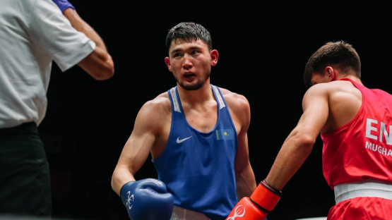 Без шансов: Ертуган Зейнуллинов разгромил соперника и пробился в финал ЧРК