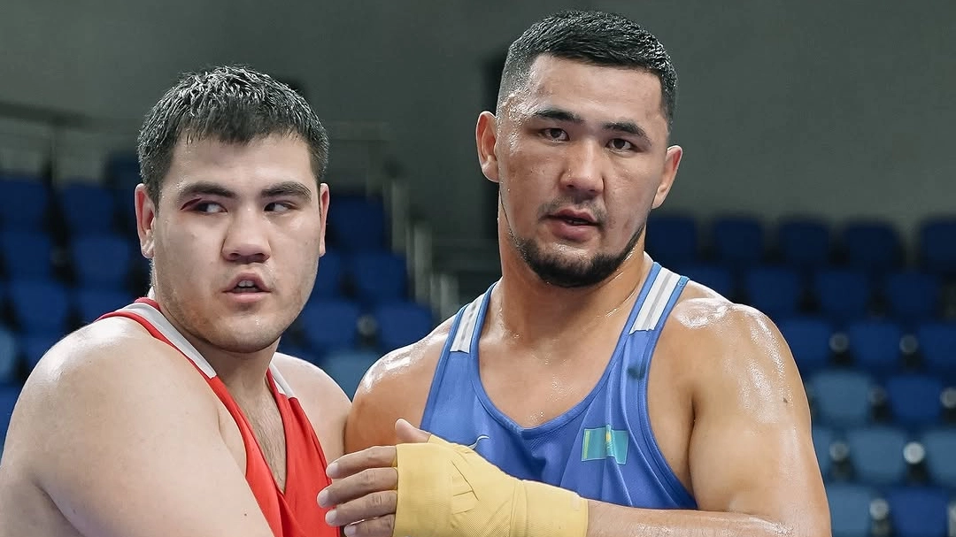 Досрочно определился чемпион Казахстана в супертяжелом весе