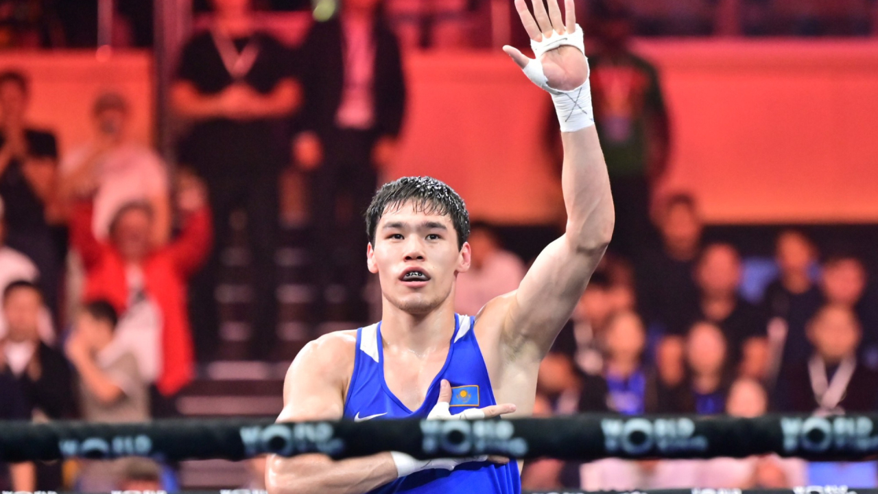 Сабыржан Аккалыков нокаутировал соперника и выиграл золото чемпионата Казахстана