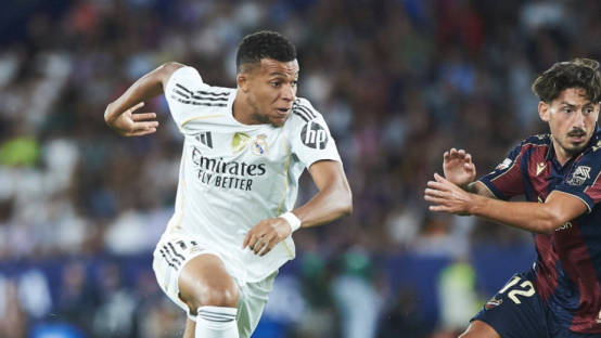 Мбаппе номинирован на игрока месяца в Испании