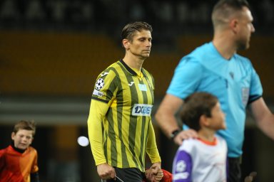 Игрок "Кайрата" попал в символическую сборную Лиги чемпионов