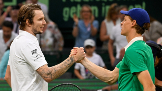 Бублик проиграл второй ракетке мира на АТР 500 в Австрии (ВИДЕО)