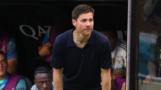 Хаби Алонсо отреагировал на истерику Виниусуса в матче с "Барселоной"