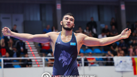 Ризабек Айтмухан - бронзовый призер ЧМ-2025 по борьбе до 23 лет