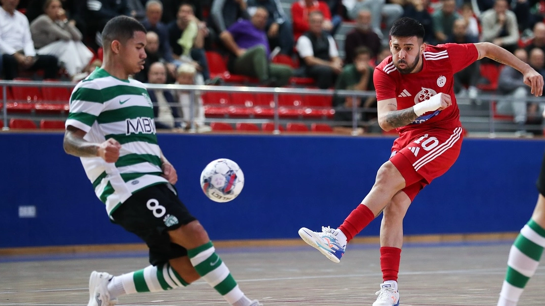 "Кайрат" разгромно проиграл "Спортингу" в Лиге чемпионов по футзалу