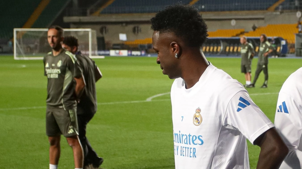 Хаби Алонсо снял все вопросы по Винисиусу после скандала в "эль классико"