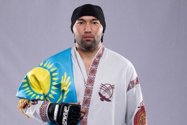 Прямая трансляция боя Диаса Еренгаипова в Brave CF 