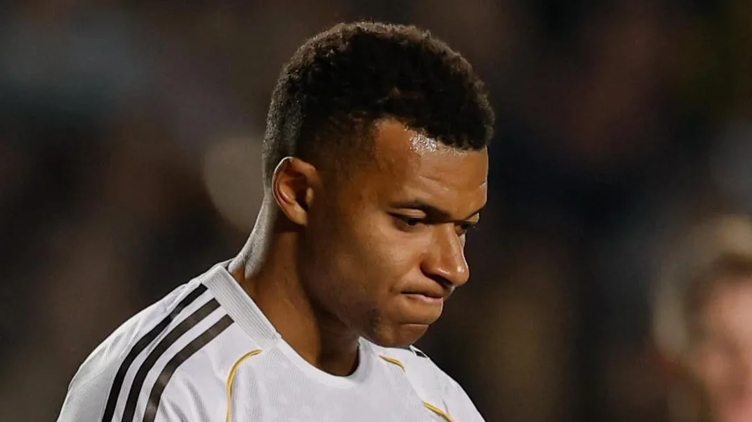 Мбаппе отреагировал на новость о бунте в "Реале" против Алонсо