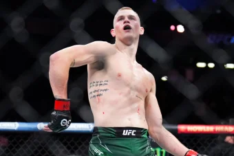 Гэрри выбрал Шавката для...