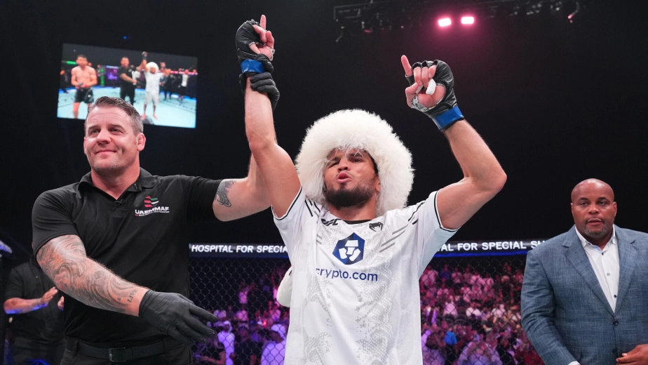 UFC обновили рейтинги: Как изменилась ситуация в дивизионах?
