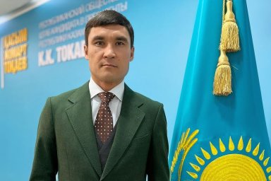 Серик Сапиев оценил шансы казахстанцев против российских боксеров