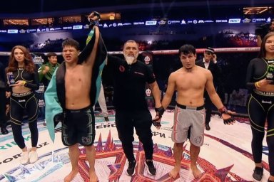 Казахстанец выиграл у медиа-звезды из Узбекистана на OCTAGON 83