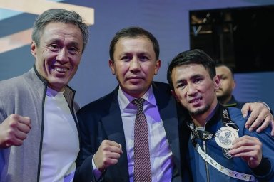 Махмуд Сабырхан - лучший боксер мира! Какие еще награды забрал Казахстан в World Boxing?