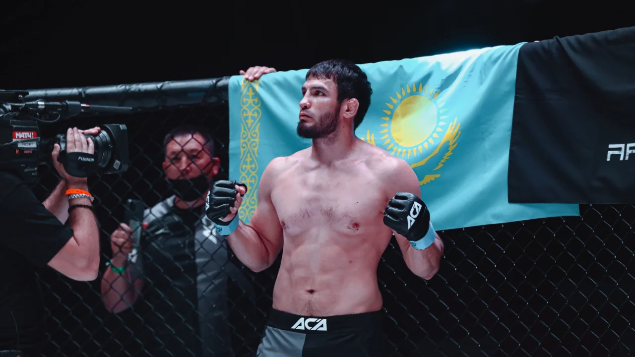 Казахстанский боец взял паузу на три года после чемпионского боя. Когда он вернется и с кем подерется? 